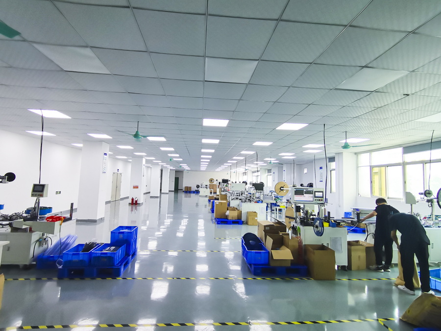 步步精科技重大技術突破，為華為Mate60 Pro提供高效快充體驗